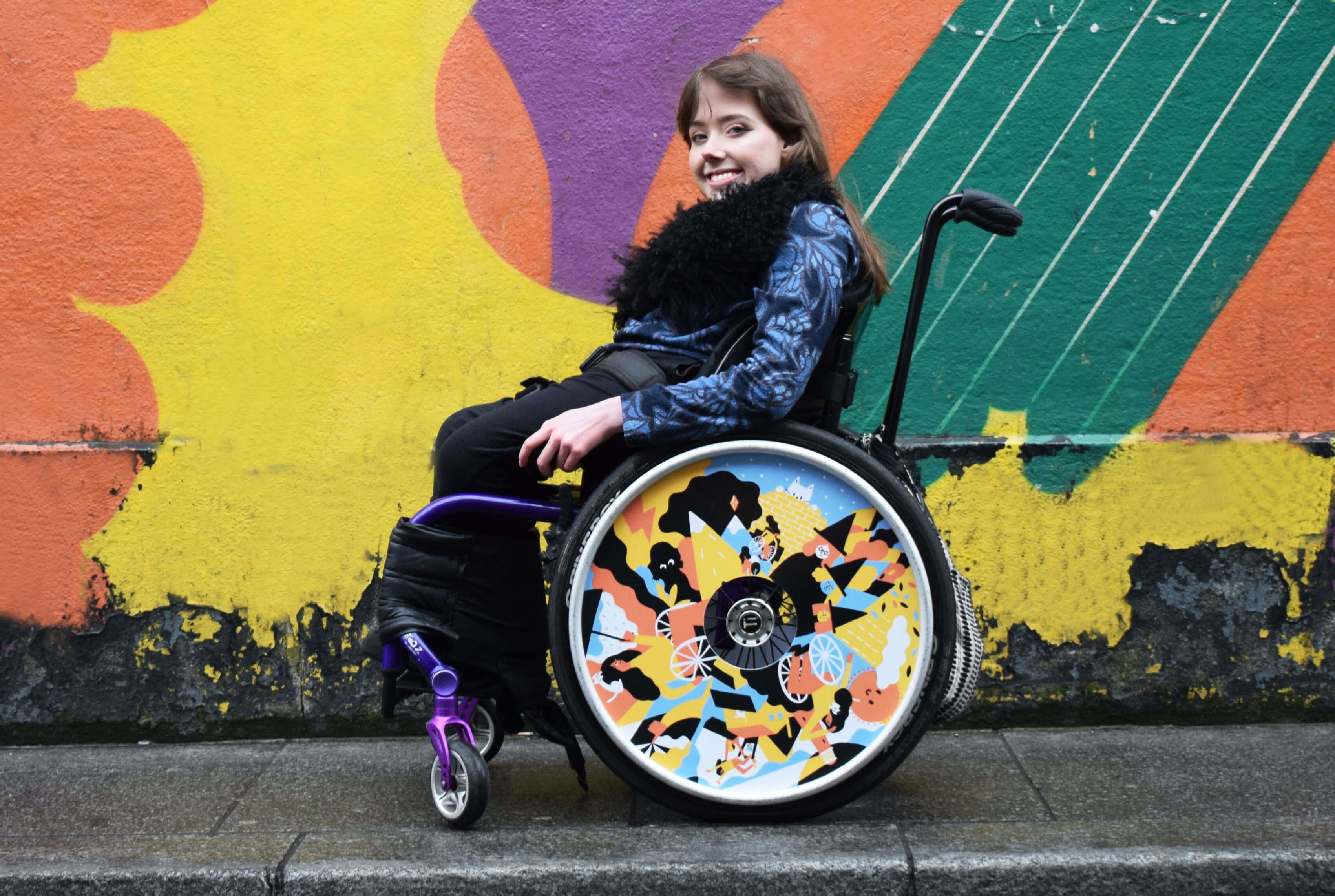 IzzyWheels l'art au service des fauteuils roulants